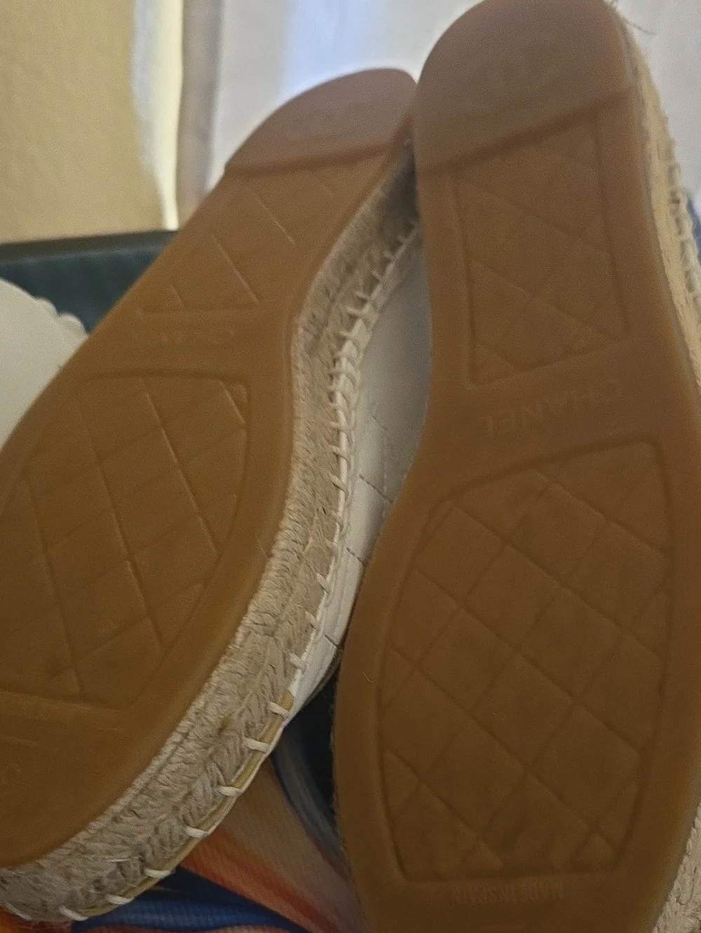 👡White And Beige Slip Loafers - Picture 4 of 5